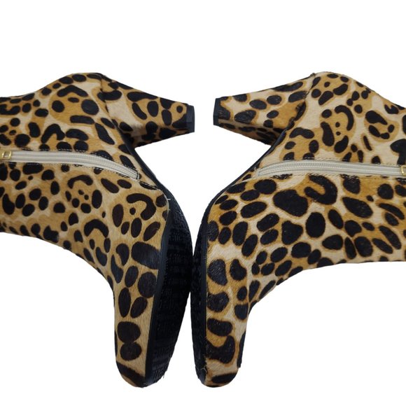 Theme Leopard Calf Hair Booties Women's Size 8M - Picture 5 of 9
